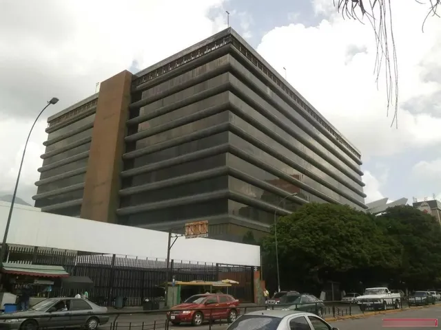 Oficina En Alquiler Centro Seguros La Paz (  78m2 )