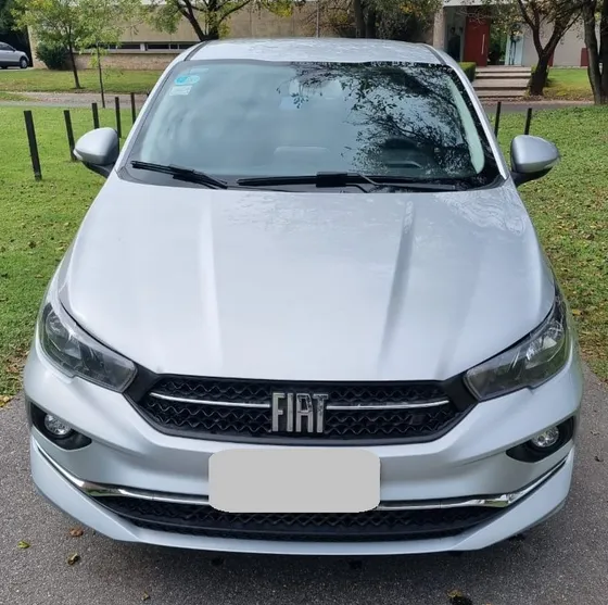Fiat Cronos 1.8 16v Precision At6 Pack Premium