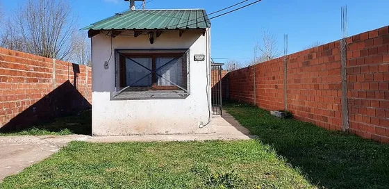Venta - Casa 2 Ambientes - Necochea Al 3200 - Pontevedra - Merlo -usd 30.000- 