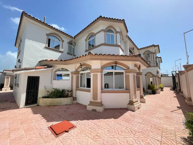 Se Vende Tremenda Mansión En San Isidro Prado Oriental