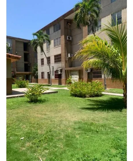 En Venta Apartamento 66m2 Higuerote 2251