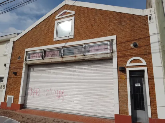 Alquiler Depósito Haedo Con Cochera