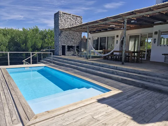 Alquiler Casa Costa Esmeralda. Finde 500.000$ Losa Radia