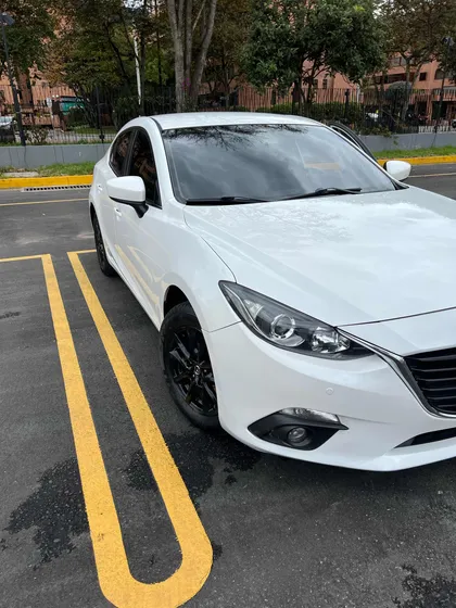 Mazda 3 2.0 Touring At