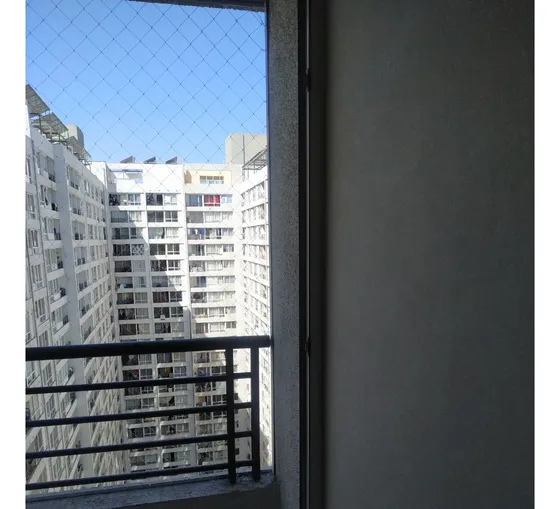 Arriendo Dpto, 1d+1b A Una Cuadra Metro Las Rejas Est.centra