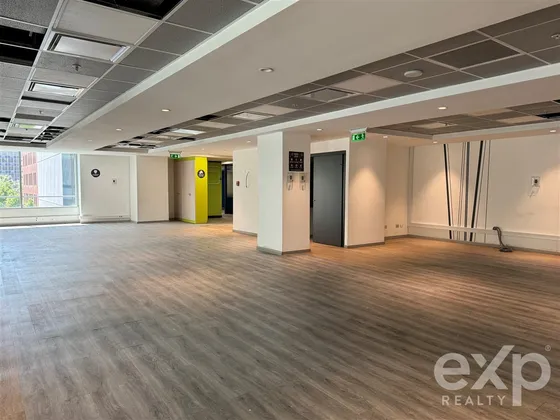 Oficina En Arriendo En Providencia Cerca Metro P.de Valdivia