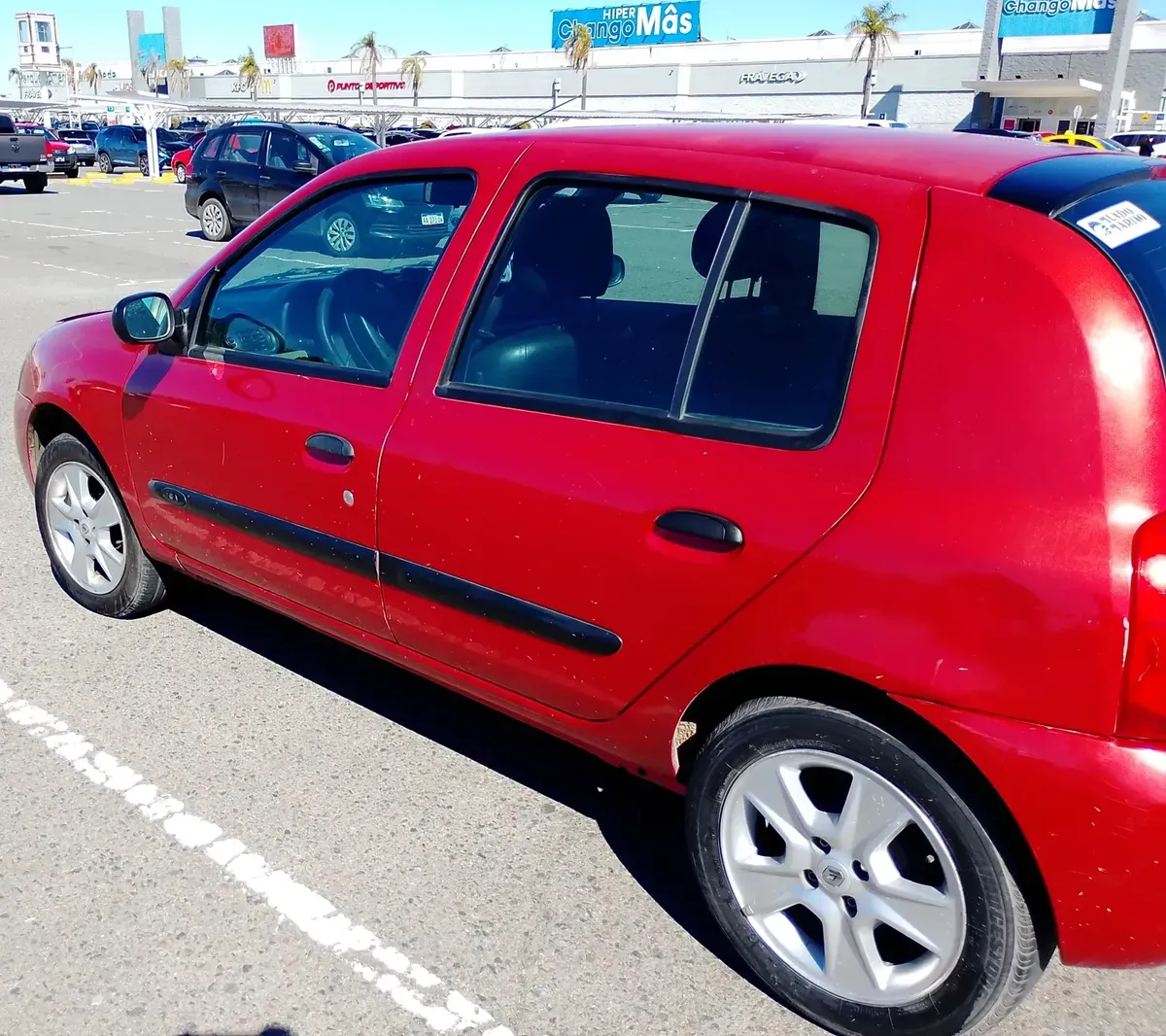 Renault Clio 1.2 Authentique Pack Ii 75cv