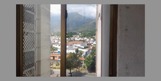 Alquiler Habitacion El Marqués.( Solo Para Dama) Cerca Del Centro Comercial El Marques