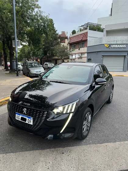 Peugeot 208 1.6 Feline Tiptronic