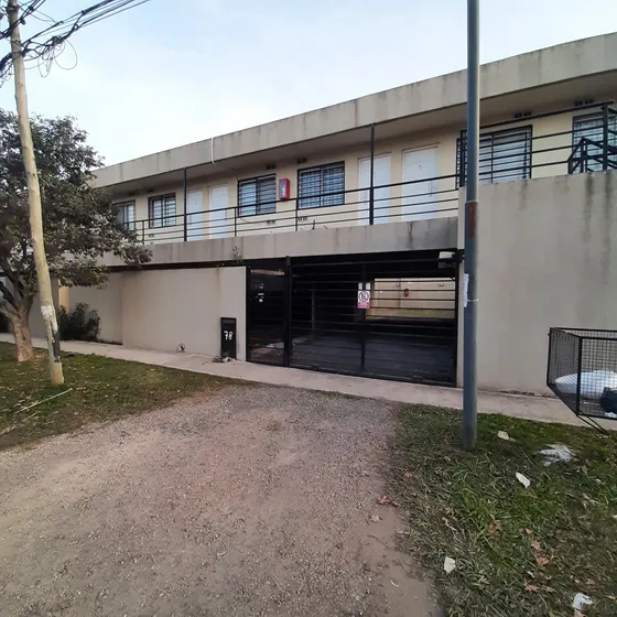 Departamento.  Venta . Bella Vista . No Apto Credito