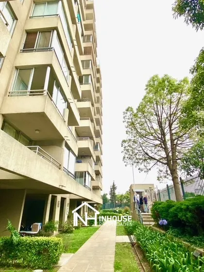 Departamento En Venta De 2 Dorm. En Valparaíso
