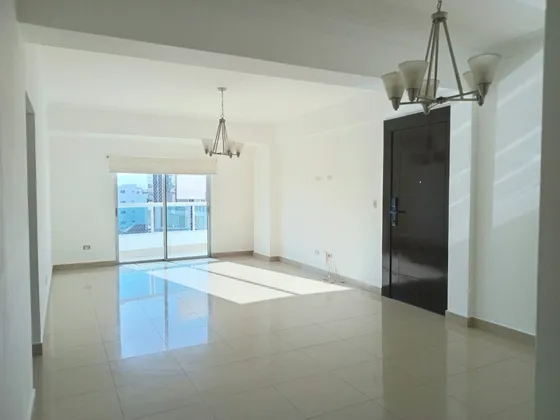Apartamento De 3 Habitaciones En El Millon Próximo A La Nuñez