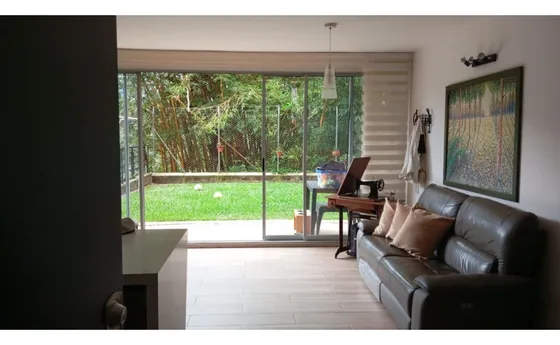 Apartamento En Venta Primer Piso Remodelado En Belén 