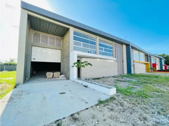 Arriendo Bodega 1000 M2 En Centro Logístico Bayunca Cerca A Cartagena