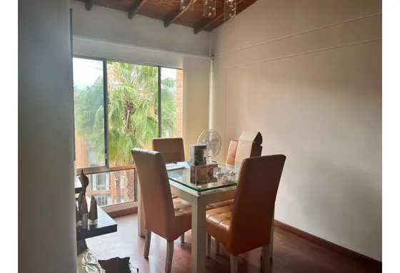 Apartamento En Venta, Sector Loma De San Julián- Medellín