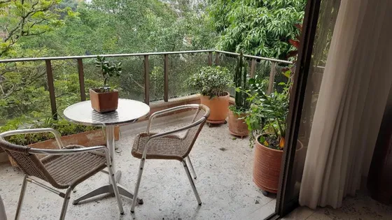 Apartamento En Venta En El Poblado. Cod V10808