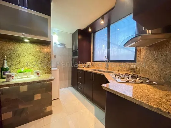 Apartamento En Alquiler Turmero Urb Narayola Ii 25-18213 Apd