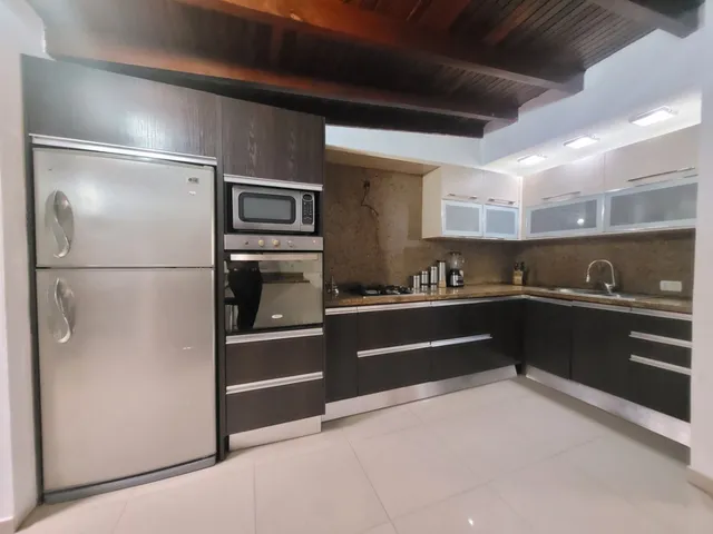 Casa En Lecheria , Lista Para Habitar Y Comercial 