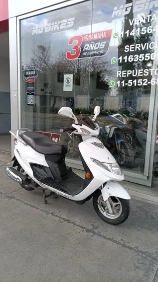 Suzuki An 125 Año 2018  27.160 Km