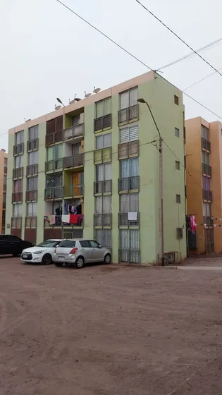 Dpto En Primer Piso Los Olivos Alto Hospicio (el Boro)