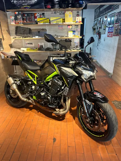 Kawasaki  Z900