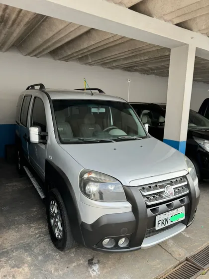 Fiat Doblo 1.8 16v Adventure Xingu Flex 5p