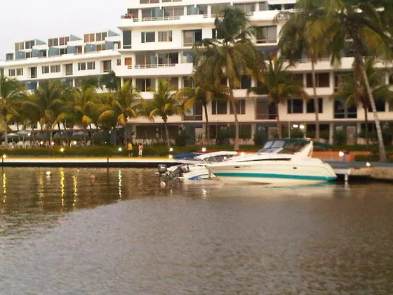 En Venta Apto. Duplex En Pb Con Amplia Terraza En Conj. Res. Plaza Marina
