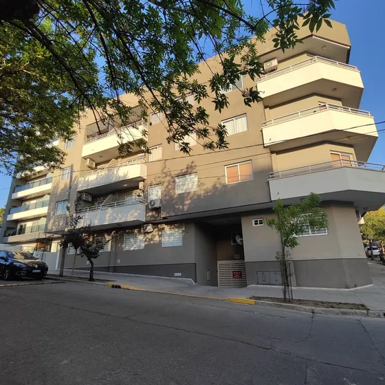 Cochera Centro Carlos Paz Porton Seguridad