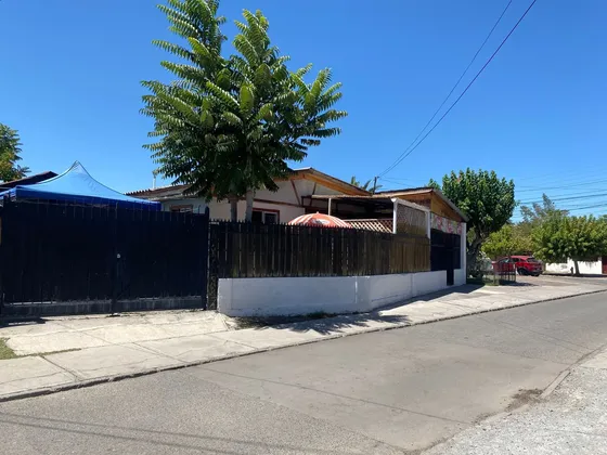 Casa 4d + Local Comercial Incluido En 133m2 Construidos