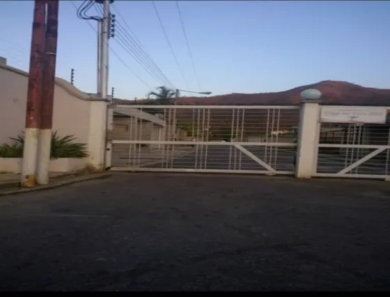 Angelica Acosta Vende Magnifica Parcela En Calle Cerrada Urbanizacion Villas Del Valle 2002 Sector El Polvero San Diego