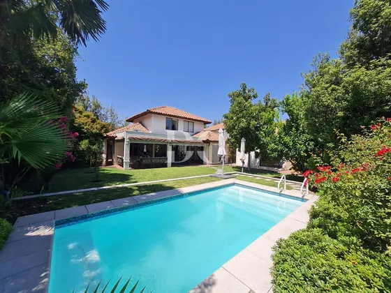 Casa Venta Excelente Ubicación En Chamisero Chicureo Colina