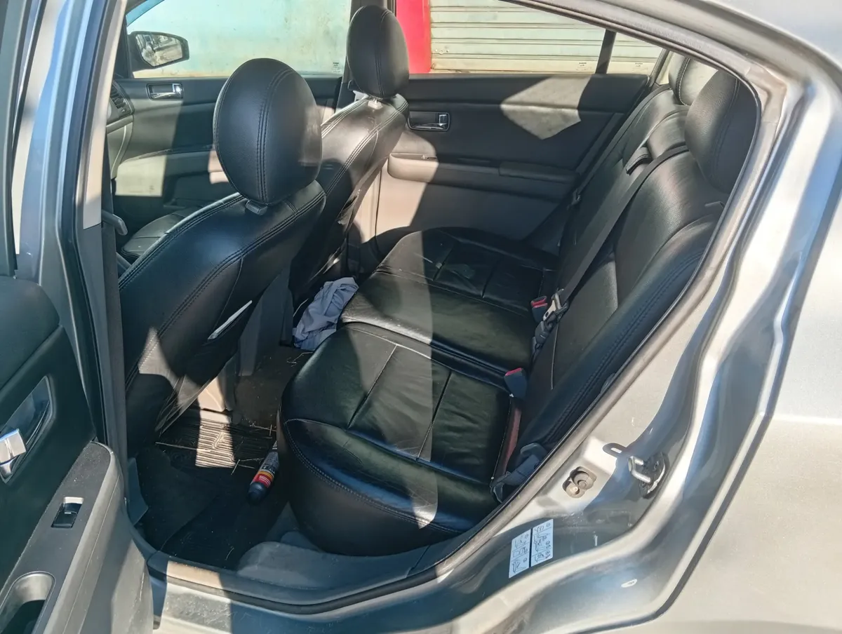 Nissan Sentra 2008 2.0 Aut. 4p — foto 6