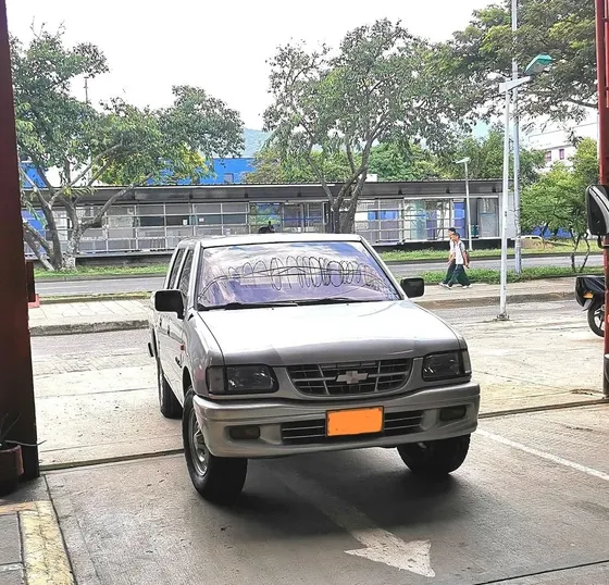 Chevrolet Luv Chevrolet Luv 2.2 Mpfi Crewcab