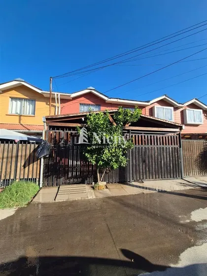 Casa En Venta De 3 Dorm. En Rancagua