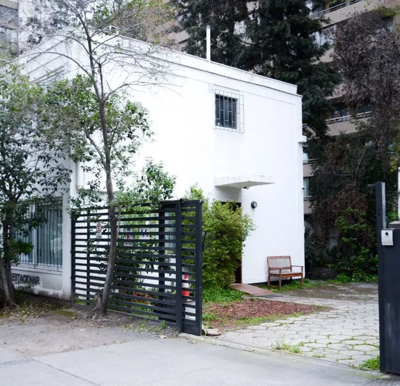 Oportunidad Comercial Y Residencial En Zona De Alta Plusvalí