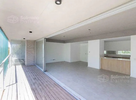 Venta Departamento En Semi Piso De 3 Ambientes En Olivos