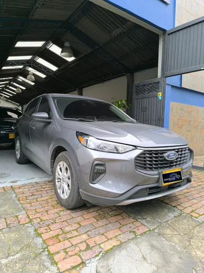 Ford Escape 2.5 Active Fwd Ecvt Hibrida