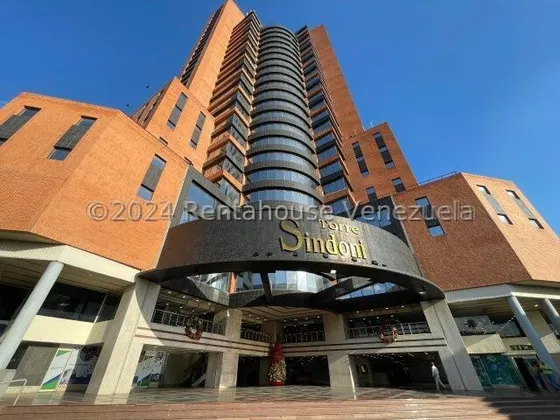 Gjg Oficina Comercial En Alquiler Con Extraordinaria Vista Torre Sindoni, Maracay 25-14076