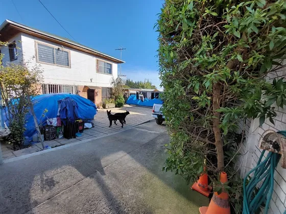 Casa En Venta De 4 Dorm. En El Quisco