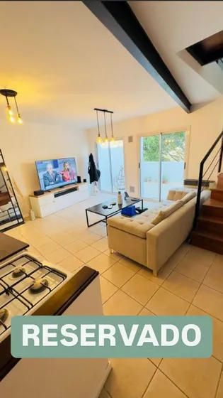 Departamento Loft En Venta 2 Amb. Terraza Propia, Ciudad Jardín Lomas Del Palomar. Apto Credito.-
