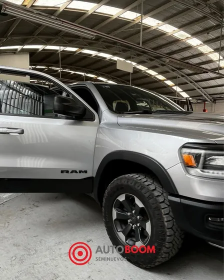 Ram Ram 1500 Rebel V8