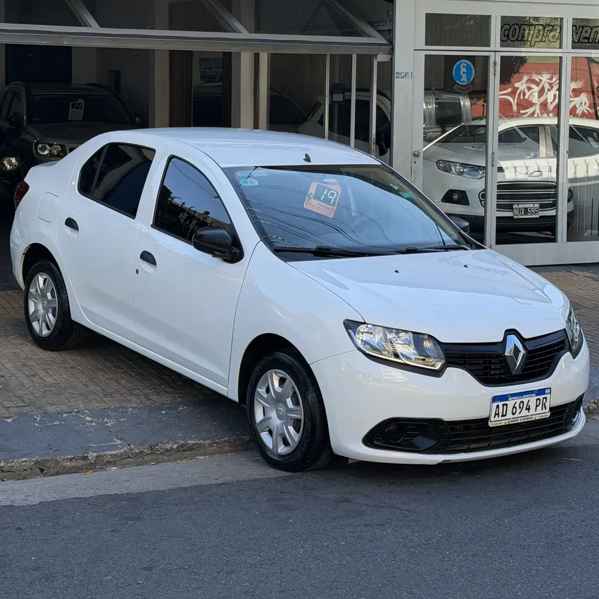 Renault Logan 1.6 Authentique 85cv521552095242496001