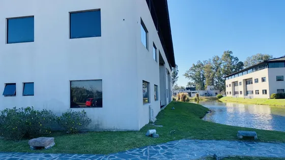 Oficina En Venta - Riviera Park!!