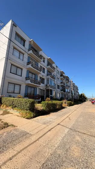 Venta Depto. Kpd En Excelente Sector De Miraflores Alto