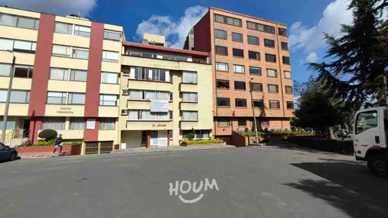 Apartamento En Villa Anita, Pardo Rubio. 5 Habitaciones, 260 M², Id: 121257