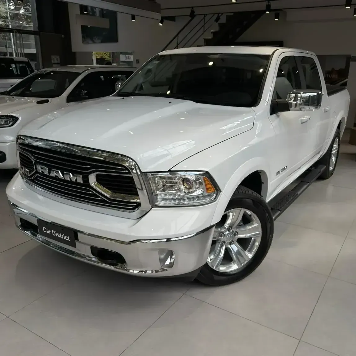 RAM 1500 RAM 1500 5.7 V8 LARAMIE 4X4
