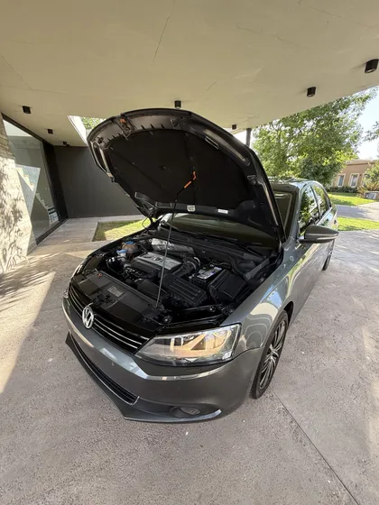 Volkswagen Vento 2.0 Sportline Tsi 200cv
