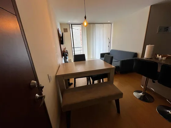 Apartamento 2 Habitaciones, 2 Baños, Parqueadero Y Depósito