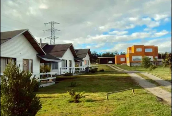 Propiedad Con Casa Y 4 Cabañas Turísticas. Frutillar