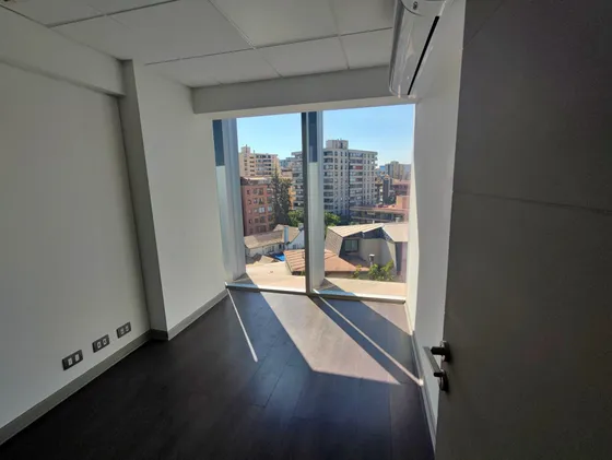 Venta Oficina 1p/1b - Las Condes